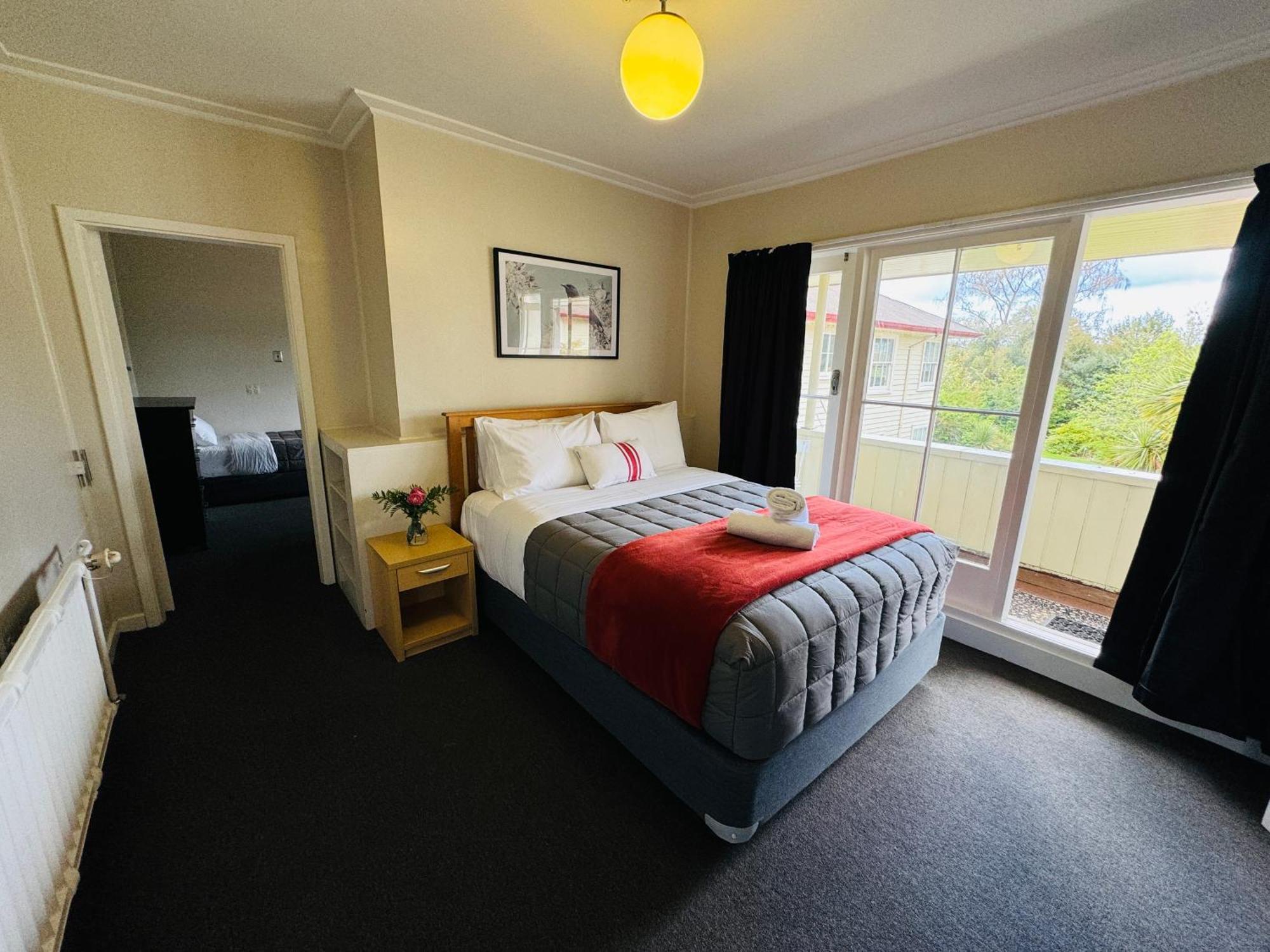 The Nurses Reefton