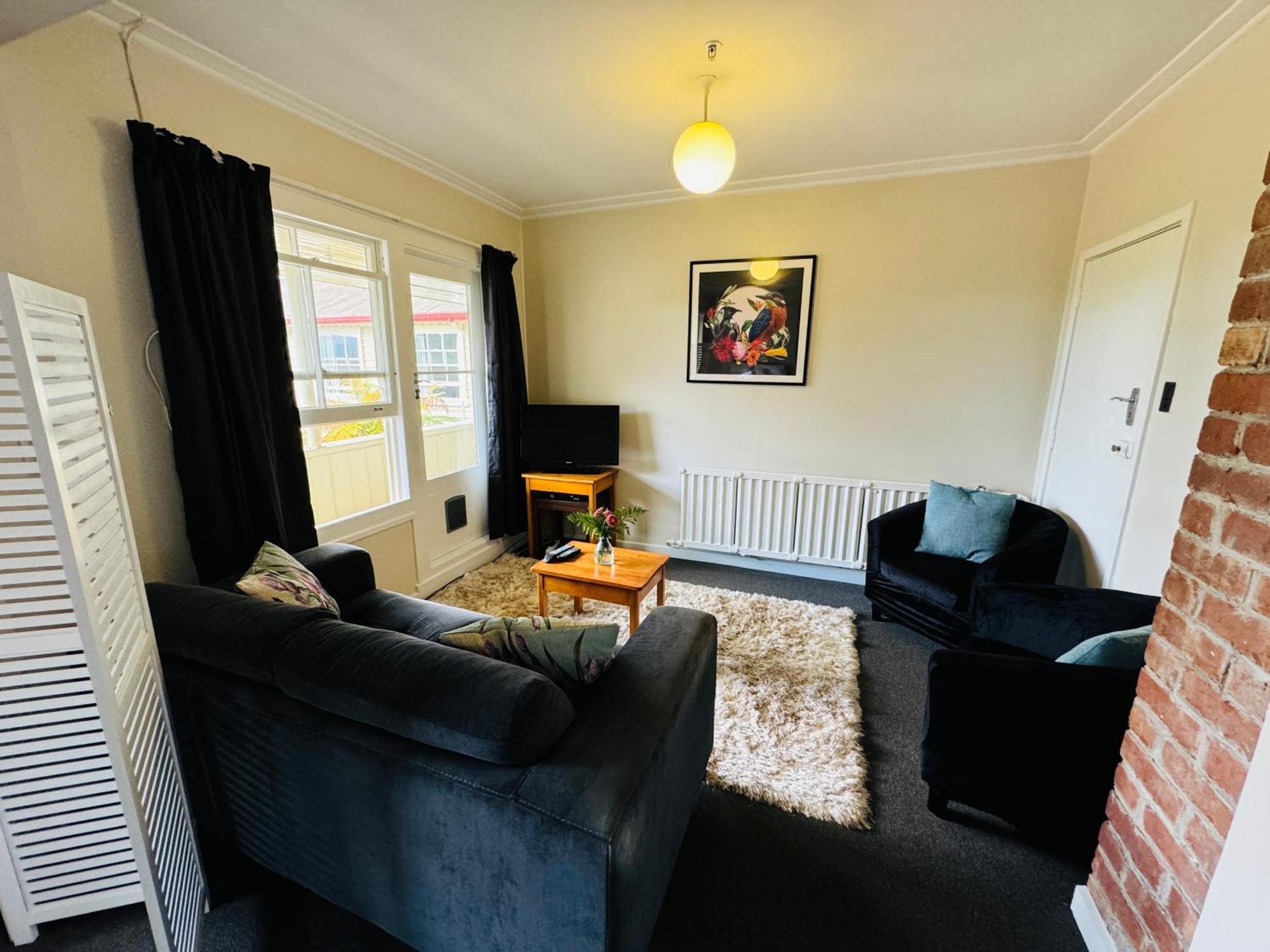 The Nurses 3* Reefton